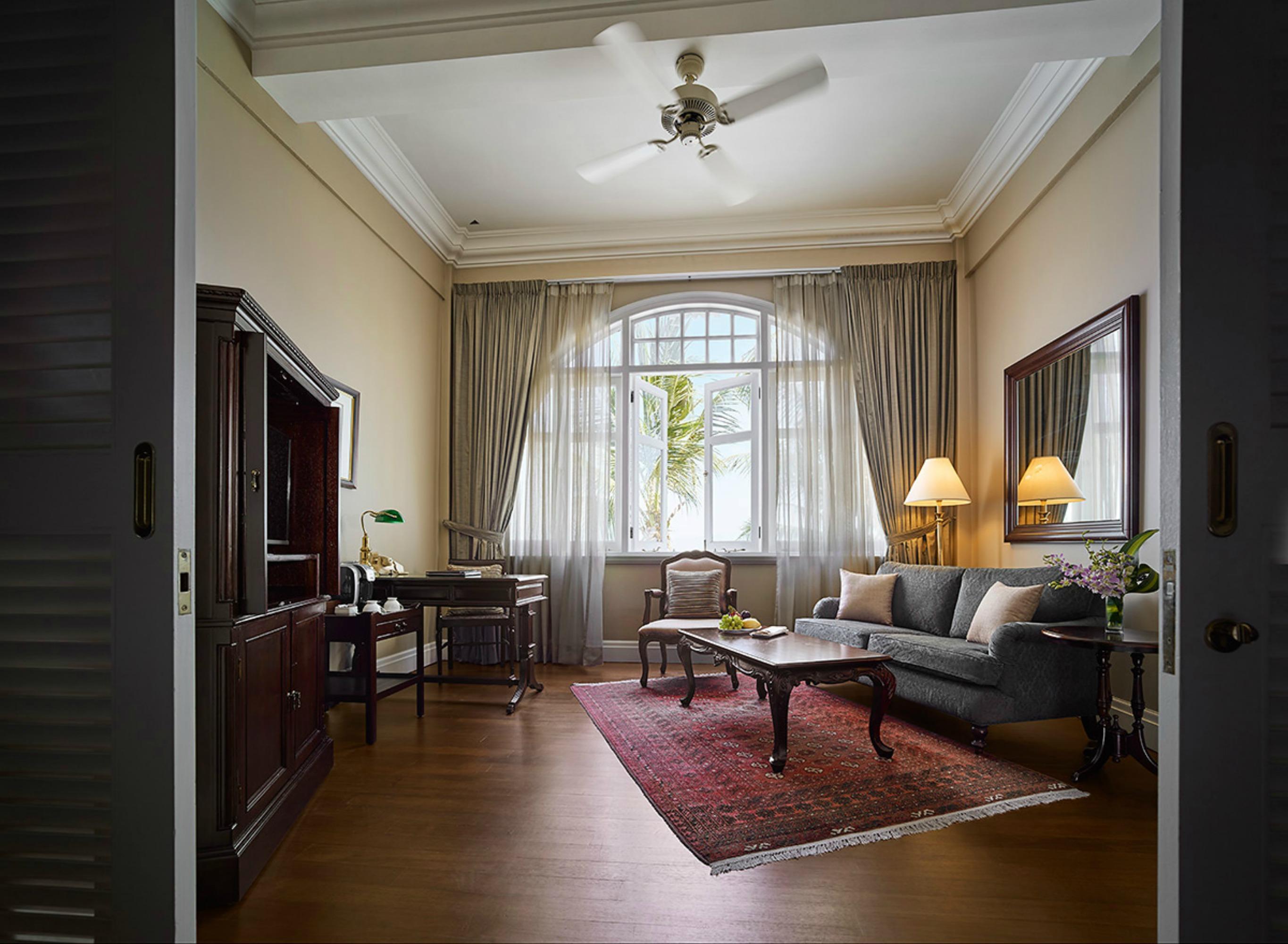 Eastern & Oriental Hotel George Town Dış mekan fotoğraf A suite at the E and O